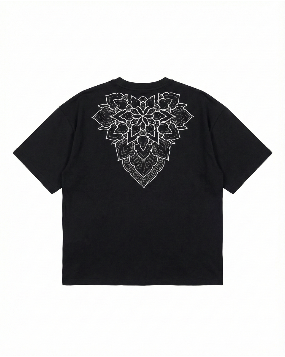 Men's Oversize Black T-shirt With Flower Pattern
