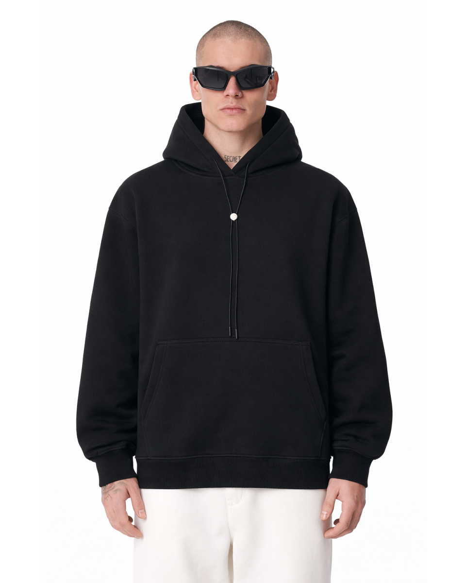 Schwarzer Regular Fit Hoodie 100% Baumwolle 320–500 GSM | WoxWear
