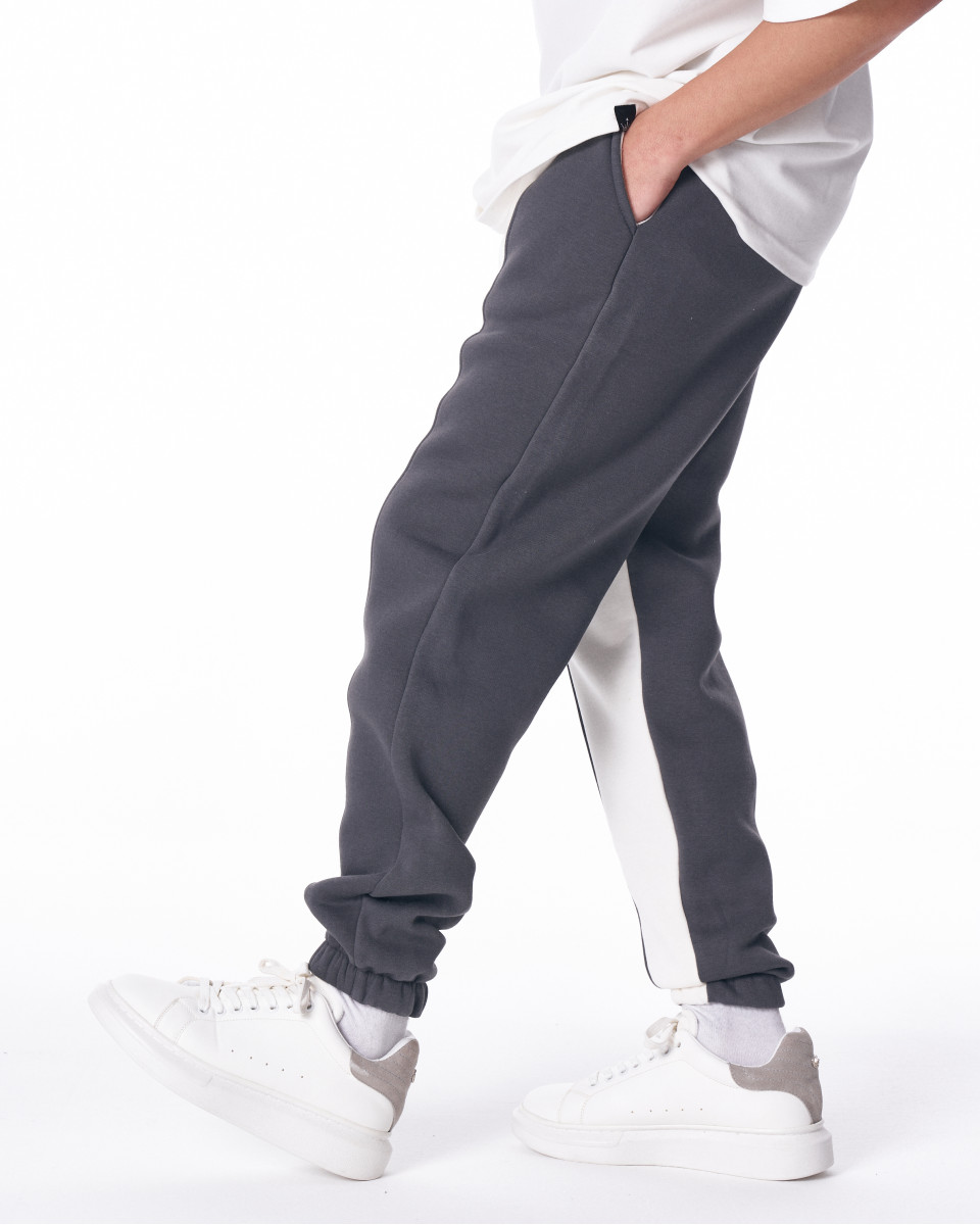 Men's Gray-White Color With Elastic Cuffs Oversize Jogger